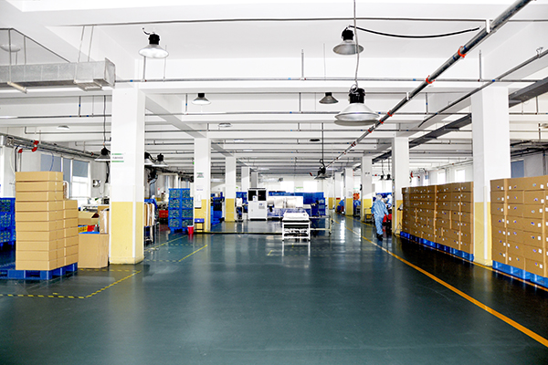 紙罐生產車間 紙罐生產車間